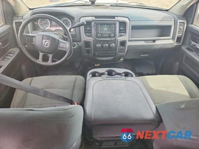 Zdjęcie 8 z 12 samochodu: 2015 RAM 3500 ST VIN:3C63RPGL0FG555568 - miniatura