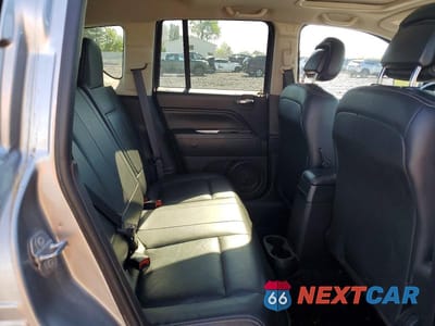 Zdjęcie 10 z 12 samochodu: 2015 JEEP COMPASS LATITUDE VIN:1C4NJCEA8FD110656 - miniatura