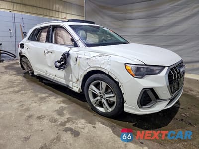 Czwarte zdjęcie samochodu z boku: 2022 AUDI Q3 PREMIUM S LINE 45 VIN:WA1DECF36N1074721 - miniatura