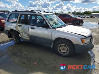 Czwarte zdjęcie samochodu z boku: 2000 SUBARU FORESTER L VIN:JF1SF6350YH731063 - miniatura