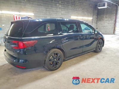 Trzecie zdjęcie samochodu z tyłu: 2024 HONDA ODYSSEY SPORT VIN:5FNRL6H75RB006572 - miniatura