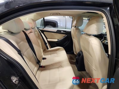Zdjęcie 10 z 12 samochodu: 2014 VOLKSWAGEN JETTA SE VIN:3VWD17AJ9EM419934 - miniatura