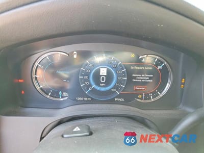 Zdjęcie 9 z 13 samochodu: 2018 CADILLAC ESCALADE ESV VIN:1GYS4GKJ7JR159097 - miniatura