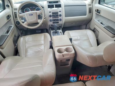 Zdjęcie 8 z 13 samochodu: 2012 FORD ESCAPE XLT VIN:1FMCU9DGXCKA92882 - miniatura