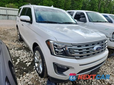Czwarte zdjęcie samochodu z boku: 2019 FORD EXPEDITION LIMITED VIN:1FMJU1KT1KEA27098 - miniatura