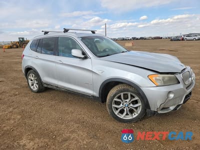 Czwarte zdjęcie samochodu z boku: 2013 BMW X3 XDRIVE28I VIN:5UXWX9C5XD0A18594 - miniatura