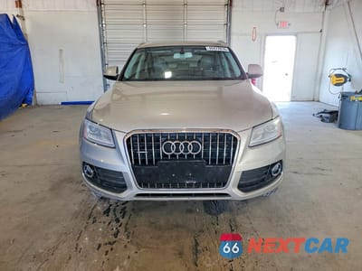 Piąte zdjęcie samochodu w środku: 2014 AUDI Q5 PREMIUM PLUS VIN:WA1LFAFP7EA050590 - miniatura
