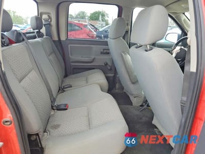 Zdjęcie 10 z 12 samochodu: 2008 DODGE DAKOTA QUAD VIN:1D7HW28K88S508127 - miniatura