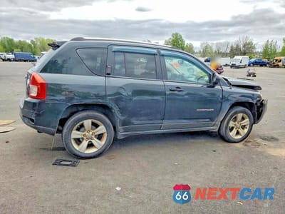 Trzecie zdjęcie samochodu z tyłu: 2013 JEEP COMPASS SPORT VIN:1C4NJCBB9DD169368 - miniatura
