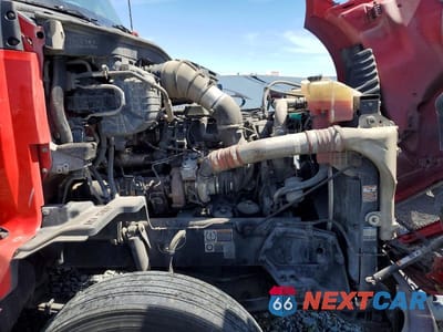 Zdjęcie 7 z 10 samochodu: 2019 KENWORTH T680 SEMI TRUCK VIN:1XKYDP9XXKJ295545 - miniatura