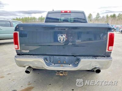 Zdjęcie 6 z 12 samochodu: 2017 RAM 1500 LARAMIE VIN:1C6RR7JT9HS652315 - miniatura