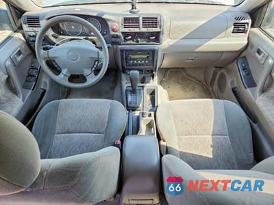 Zdjęcie 8 z 13 samochodu: 2003 ISUZU RODEO S VIN:4S2DM58W734312863 - miniatura