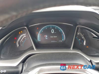 Zdjęcie 9 z 14 samochodu: 2018 HONDA CIVIC EX VIN:2HGFC1F34JH643975 - miniatura