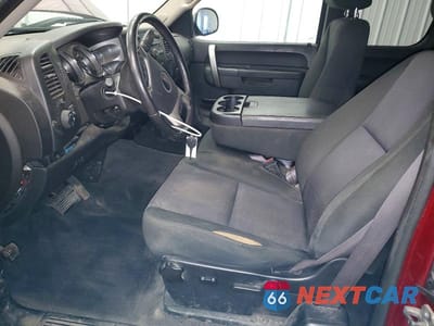 Zdjęcie 7 z 11 samochodu: 2013 GMC SIERRA K1500 SLE VIN:1GTR2VE73DZ402763 - miniatura