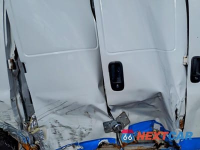 Zdjęcie 11 z 13 samochodu: 2006 GMC SAVANA G3500 VIN:1GTHG352361142548 - miniatura