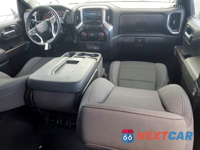 Zdjęcie 8 z 12 samochodu: 2021 CHEVROLET SILVERADO K1500 LT VIN:1GCUYDED5MZ296504 - miniatura