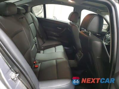 Zdjęcie 10 z 12 samochodu: 2010 BMW 335 I VIN:WBAPM7C58AA367157 - miniatura