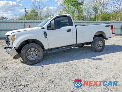 2017 FORD F250 SUPER DUTY 1FTBF2B64HEF30216 - główne zdjęcie licytacji z USA - miniatura