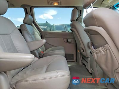 Zdjęcie 11 z 13 samochodu: 2002 CHRYSLER TOWN & COUNTRY LXI VIN:2C4GP54L02R536452 - miniatura