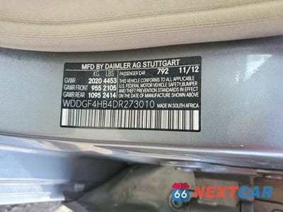 Zdjęcie 12 z 12 samochodu: 2013 MERCEDES-BENZ C 250 VIN:WDDGF4HB4DR273010 - miniatura