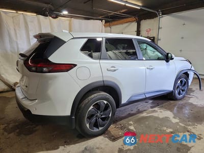 Trzecie zdjęcie samochodu z tyłu: 2025 NISSAN ROGUE SV VIN:JN8BT3BB2SW155590 - miniatura
