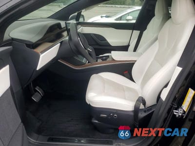 Zdjęcie 7 z 13 samochodu: 2021 TESLA MODEL X VIN:5YJXCBE58MF326805 - miniatura