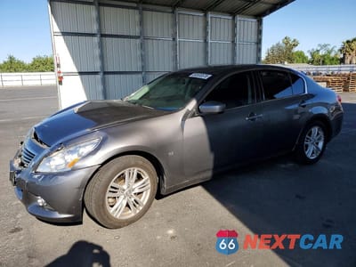 2015 INFINITI Q40 BASE JN1CV6AP4FM500244 - główne zdjęcie licytacji z USA - miniatura