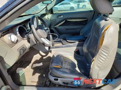 Zdjęcie 7 z 12 samochodu: 2007 FORD MUSTANG VIN:1ZVFT80N975250262 - miniatura