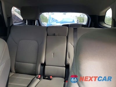 Zdjęcie 10 z 12 samochodu: 2015 HYUNDAI SANTA FE GLS VIN:KM8SM4HF8FU098513 - miniatura