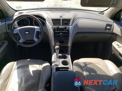 Zdjęcie 8 z 13 samochodu: 2009 CHEVROLET TRAVERSE VIN:1GNEV23D89S161755 - miniatura
