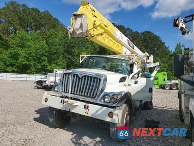 Drugie zdjęcie samochodu z przodu: 2017 INTERNATIONAL 7300 BUCKET TRUCK VIN:3HAWBMMN3HL474939 - miniatura