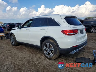 Drugie zdjęcie samochodu z przodu: 2018 MERCEDES-BENZ GLC 300 VIN:WDC0G4JB6JV028418 - miniatura
