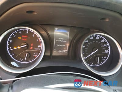Zdjęcie 9 z 13 samochodu: 2018 TOYOTA CAMRY LE VIN:4T1B11HK5JU058323 - miniatura