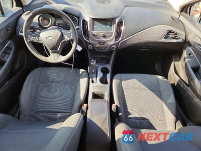 Zdjęcie 8 z 13 samochodu: 2018 CHEVROLET CRUZE LT VIN:3G1BE6SM8JS605139 - miniatura