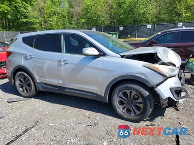 Czwarte zdjęcie samochodu z boku: 2013 HYUNDAI SANTA FE SPORT 2.4L VIN:5XYZU3LB0DG005063 - miniatura