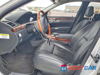 Zdjęcie 7 z 13 samochodu: 2008 MERCEDES-BENZ S 550 VIN:WDDNG71X28A196489 - miniatura