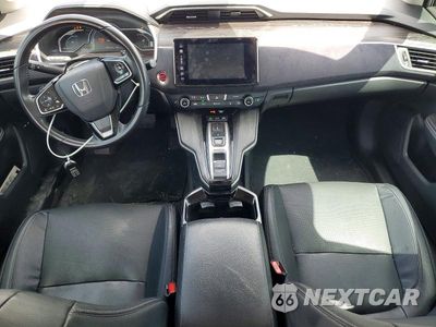 Zdjęcie 8 z 12 samochodu: 2018 HONDA CLARITY TOURING VIN:JHMZC5F39JC012076 - miniatura