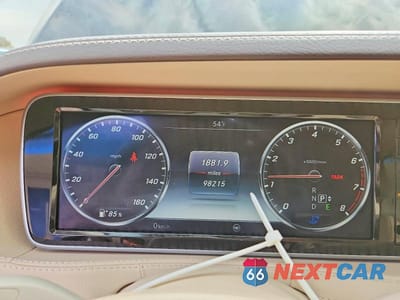 Zdjęcie 9 z 12 samochodu: 2017 MERCEDES-BENZ S 550 4MATIC VIN:WDDUG8FB5HA329101 - miniatura