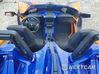 Zdjęcie 6 z 10 samochodu: 2021 POLARIS SLINGSHOT R VIN:57XAARHB5M8142788 - miniatura