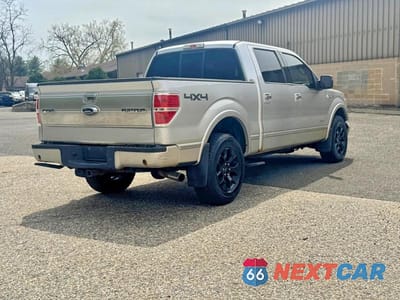 Czwarte zdjęcie samochodu z boku: 2013 FORD F150 SUPERCREW VIN:1FTFW1ET0DFB71903 - miniatura