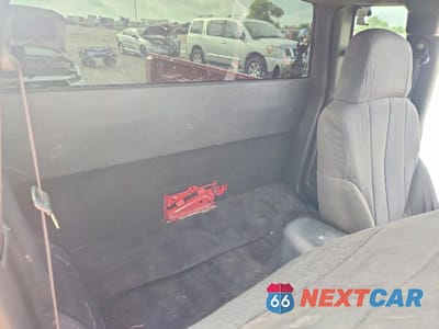 Zdjęcie 10 z 12 samochodu: 2003 GMC SONOMA VIN:1GTDT19X638215872 - miniatura