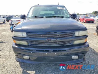 Piąte zdjęcie samochodu w środku: 2005 CHEVROLET TAHOE C1500 VIN:1GNEC13T75R202823 - miniatura