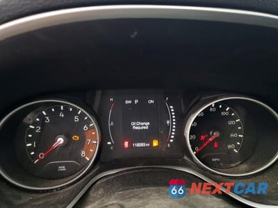 Zdjęcie 9 z 13 samochodu: 2021 JEEP COMPASS LATITUDE VIN:3C4NJDBB5MT547511 - miniatura