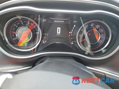 Zdjęcie 9 z 11 samochodu: 2015 DODGE CHALLENGER SXT PLUS VIN:2C3CDZBG2FH757619 - miniatura