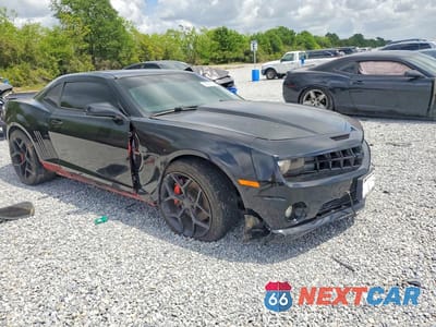 Czwarte zdjęcie samochodu z boku: 2010 CHEVROLET CAMARO SS VIN:2G1FJ1EJ0A9131072 - miniatura