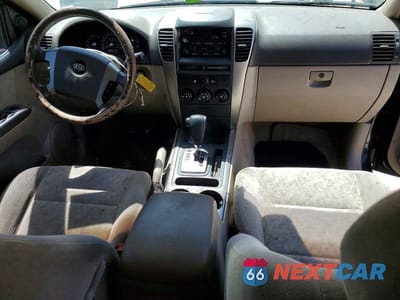 Zdjęcie 8 z 12 samochodu: 2006 KIA SORENTO LX VIN:KNDJD733965589746 - miniatura