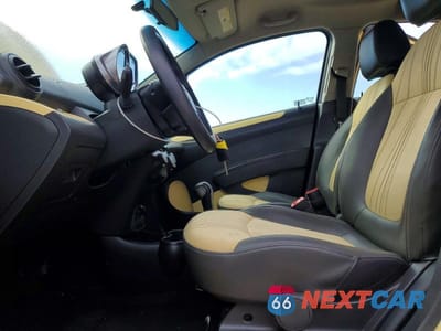 Zdjęcie 7 z 13 samochodu: 2014 CHEVROLET SPARK 1LT VIN:KL8CD6S98EC408793 - miniatura