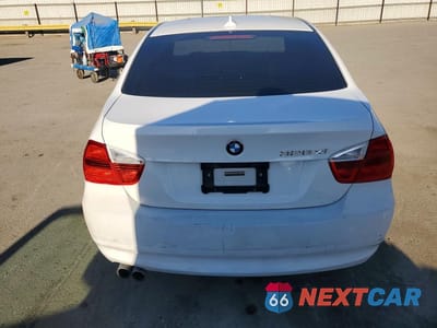 Zdjęcie 6 z 12 samochodu: 2008 BMW 328 XI VIN:WBAVC93568K039584 - miniatura
