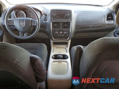 Zdjęcie 8 z 12 samochodu: 2016 DODGE GRAND CARAVAN SXT VIN:2C4RDGCG3GR381453 - miniatura