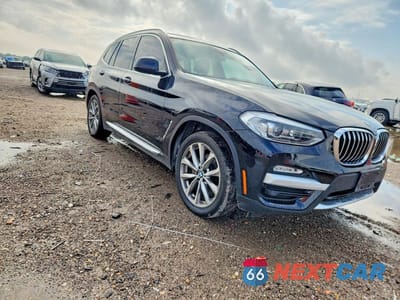 Czwarte zdjęcie samochodu z boku: 2019 BMW X3 SDRIVE30I VIN:5UXTR7C52KLE94061 - miniatura
